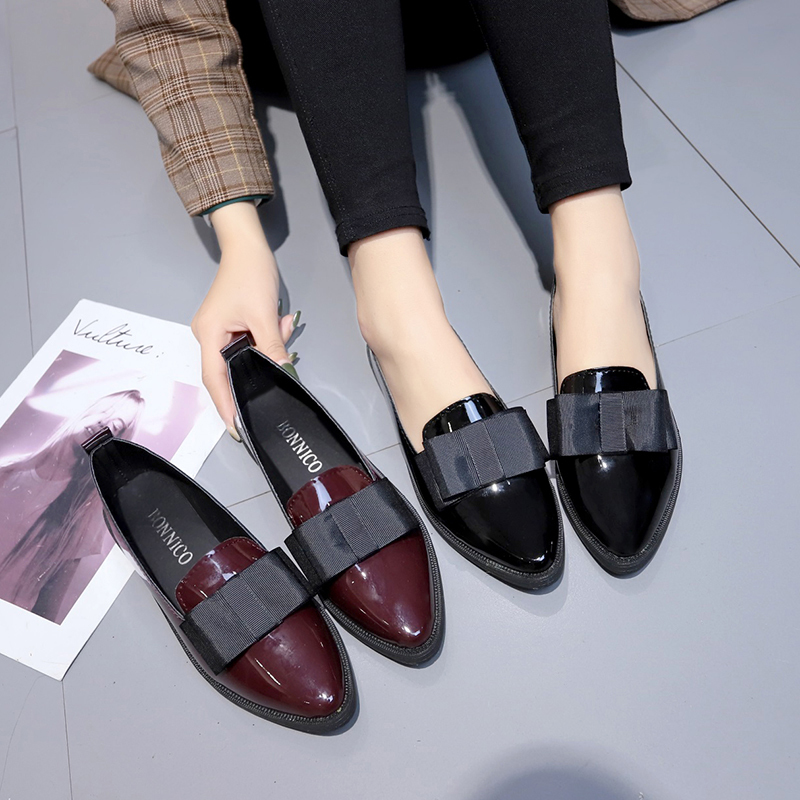 Dress Shoe Pointed - Czarne/Czerwone lakierowane baleriny ze szpiczastym noskiem,
