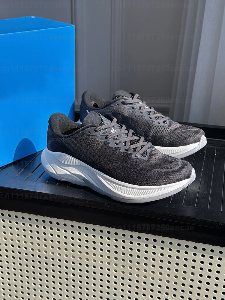 Miękkie, wygodne, antypoślizgo – Men'S Shoes Hoka recenzja i cena