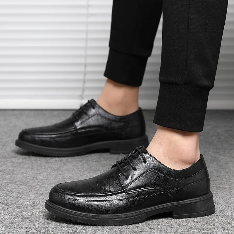 Wysokiej jakości skórzane męsk – Men Shoes Louboutin recenzja i cena